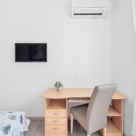 Little Flower City Studio 5 - Rijeka Rent 외부 사진