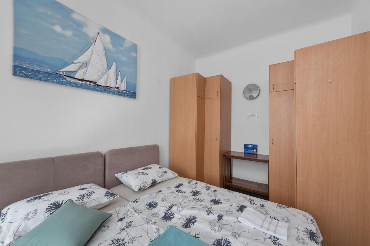 Little Flower City Studio 5 - Rijeka Rent 외부 사진