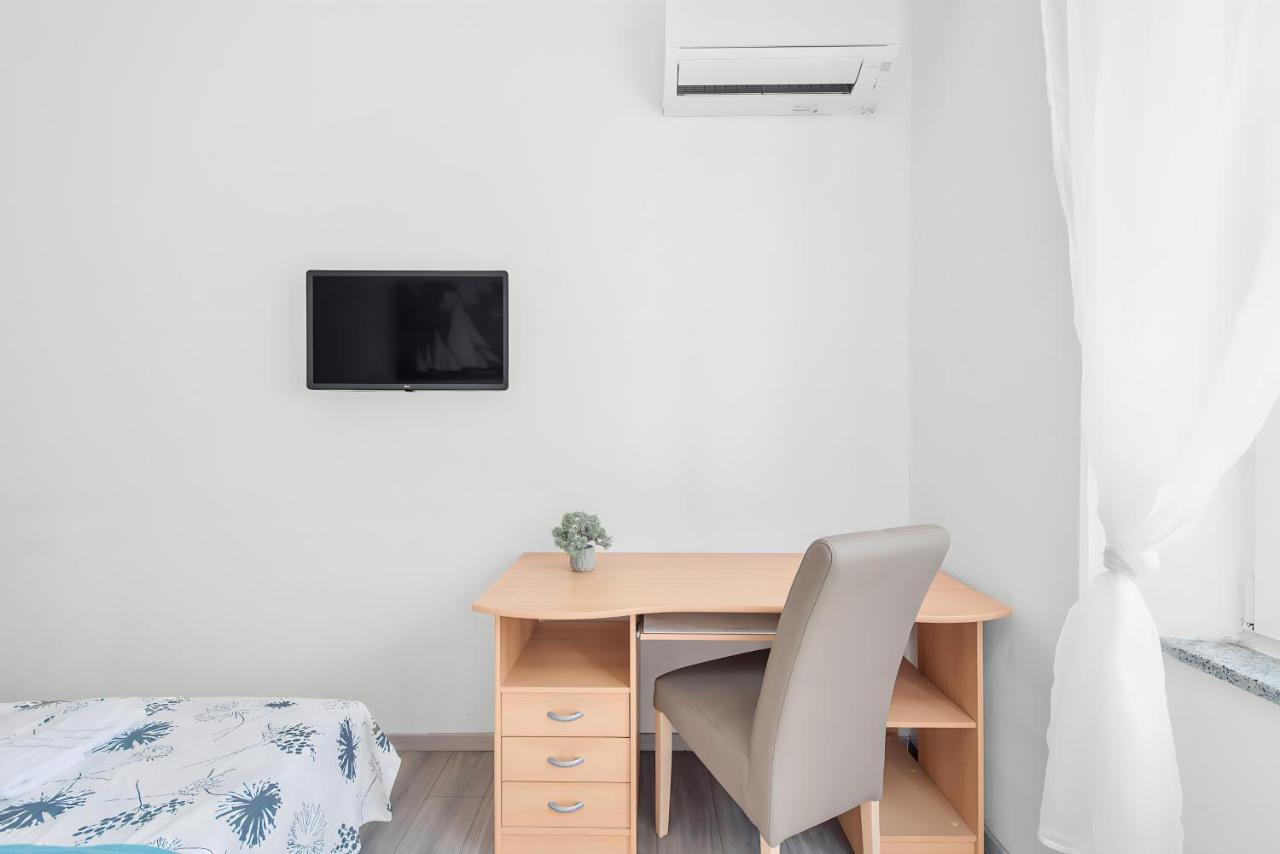 Little Flower City Studio 5 - Rijeka Rent 외부 사진