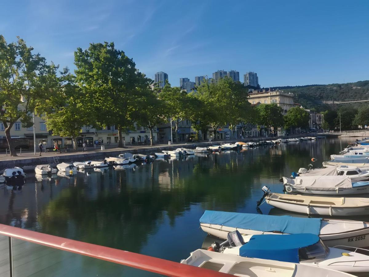 Little Flower City Studio 5 - Rijeka Rent 외부 사진